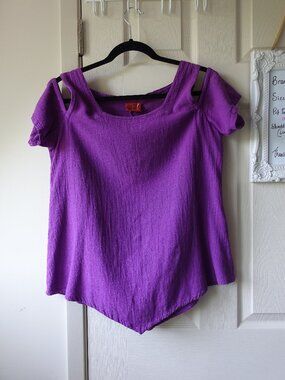 100% COTTON Oh My Gauze! Purple Cold-Shoulder Scoop Neck Top